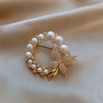 Nye Barok Perle med Rhinestone Garland Sommerfugl Broche Kvinders Mode Elegante Runde Blade Luksus Broche Pin Bryllup Part Gave