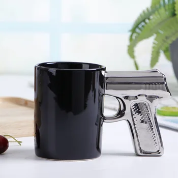VÆGEN OG HANS KÆLEDYR Nye Mærkelige Keramisk Kop Kreative Pistol Gun Cup Sætte Krus Personlighed Kop Kaffe Kop Drenge Dag Gave